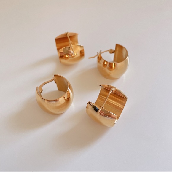 Minimalist 18K GP stainless steel hoop earrings - Picture 9 of 9